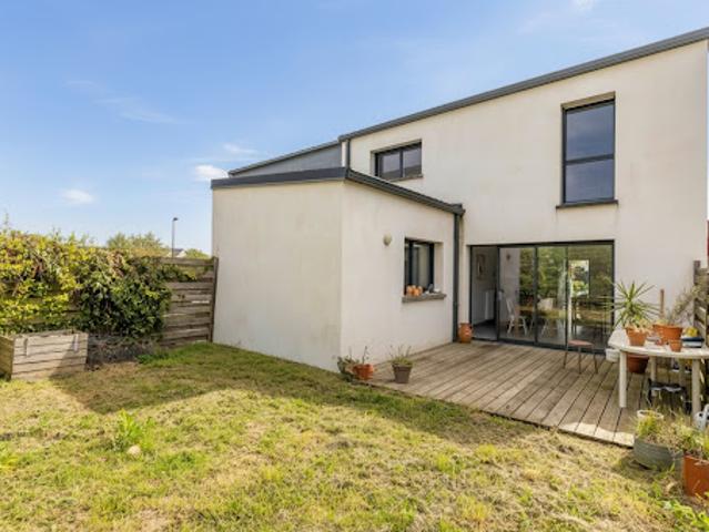 Vente Villa 5 pièces 98.5 m2 Saint Gilles