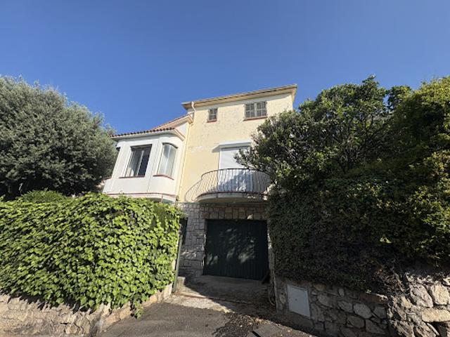 Vente Villa 5 pièces 98.74 m2 Cap d'Ail