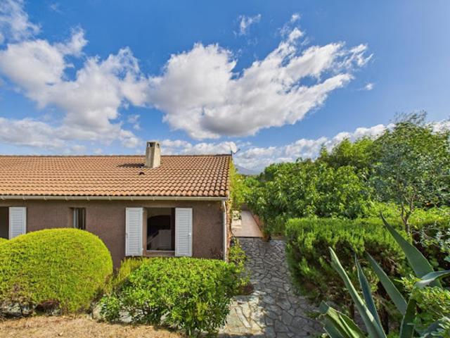 Vente Villa 5 pièces 98 m2 Afa