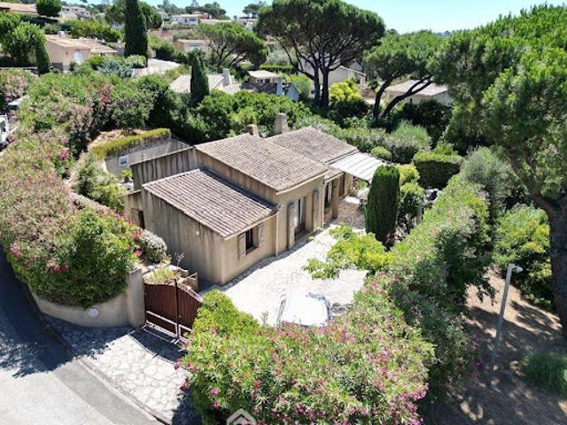 Vente Villa 5 pièces 100 m2 Sainte Maxime