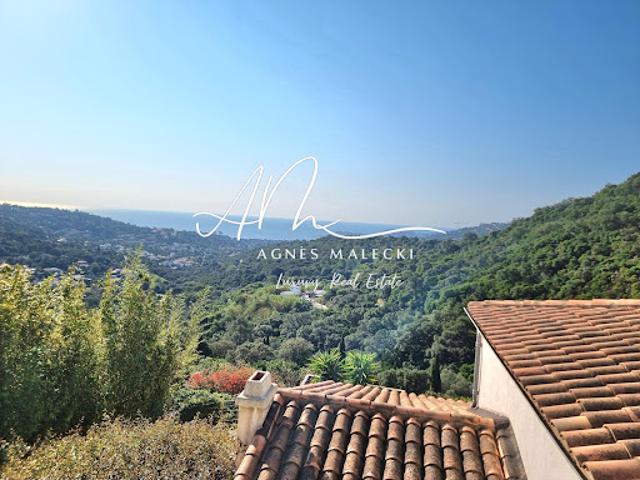 Vente Villa 5 pièces 110 m2 Cavalaire sur Mer