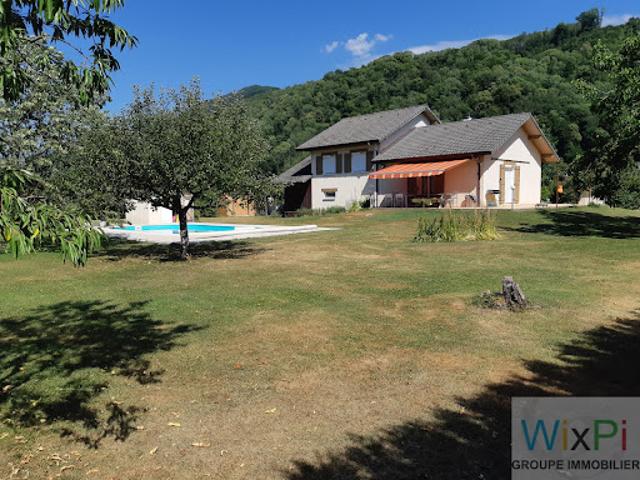 Vente Villa 5 pièces 110 m2 Aiton