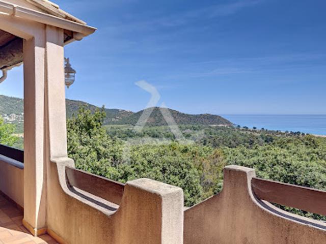 Vente Maison 5 pièces 113.14 m2 Sainte lucie de porto vecchio