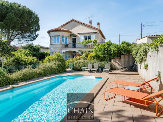 Vente Villa 5 pièces 115 m2 Aubagne
