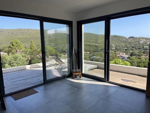 Vente Villa 5 pièces 116 m2 Sisco