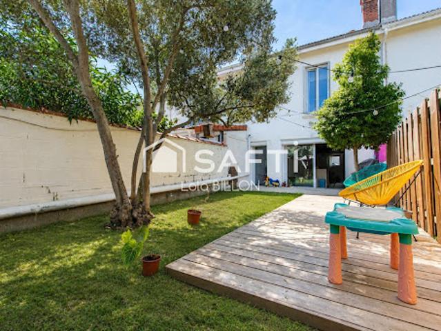 Vente Villa 5 pièces 118 m2 Bordeaux