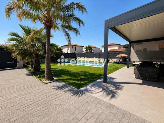 Vente Villa 5 pièces 120 m2 Bouc Bel Air