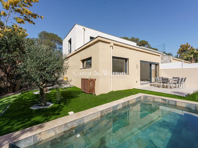 Vente Villa 5 pièces 120 m2 Saint raphael