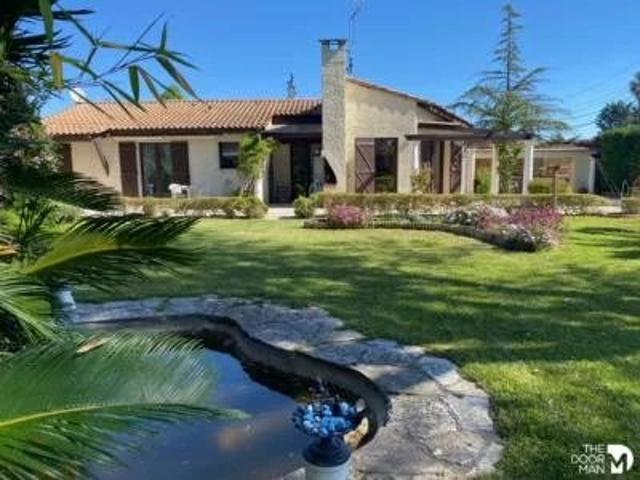 Vente Villa 5 pièces 121 m2 Antibes