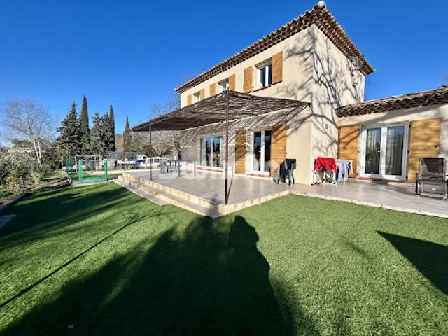 Vente Villa 5 pièces 122 m2 Lorgues
