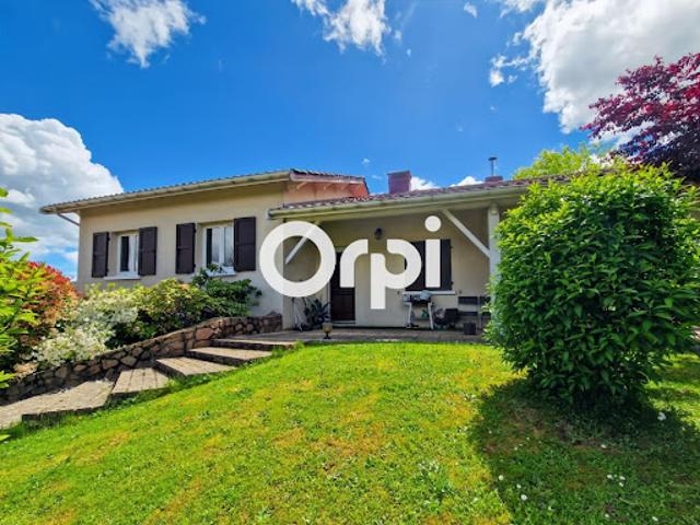 Vente Villa 5 pièces 124.81 m2 Sainte Foy l'Argentière