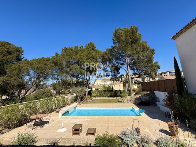 Vente Villa 5 pièces 125 m2 Mallemort