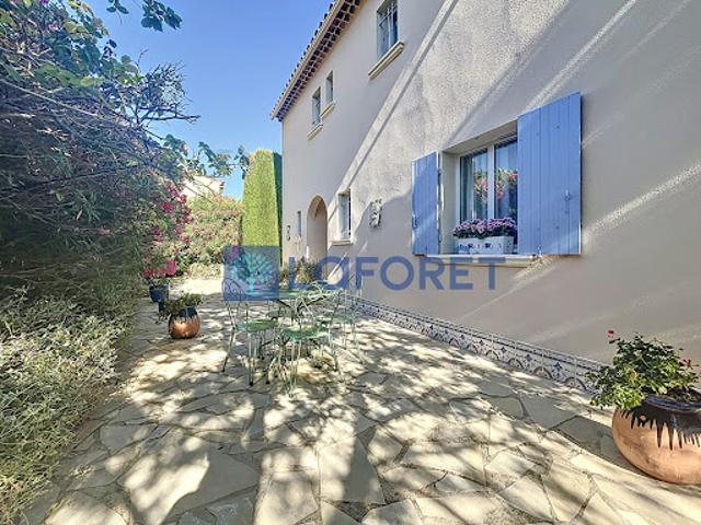 Vente Villa 5 pièces 126 m2 Six Fours les Plages
