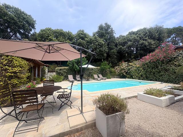 Vente Villa 5 pièces 127 m2 Taradeau