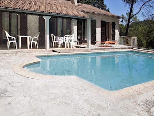 Vente Villa 5 pièces 128 m2 Le Thoronet