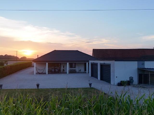 Vente Villa 5 pièces 130 m2 Chaînée des Coupis