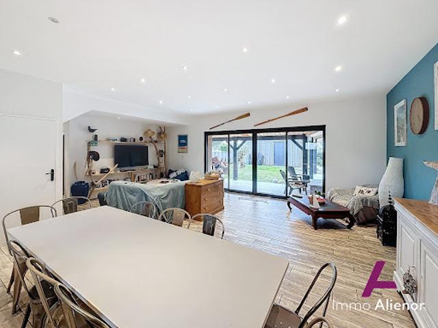 Vente Villa 5 pièces 130 m2 Mimizan