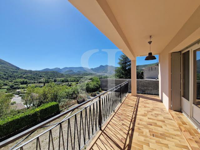 Vente Villa 5 pièces 130 m2 Nyons