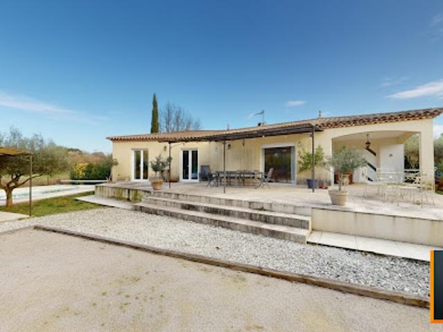 Vente Villa 5 pièces 130 m2 Saint Mamert du Gard