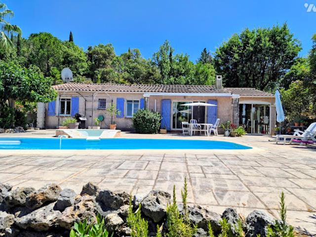 Vente Villa 5 pièces 130 m2 Vidauban
