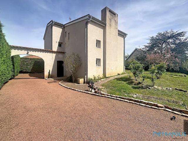Vente Villa 5 pièces 132 m2 Le Coteau