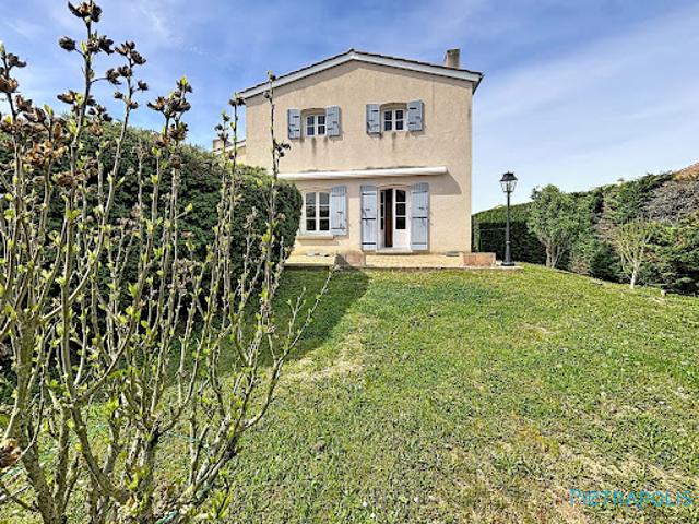 Vente Villa 5 pièces 132 m2 Roanne