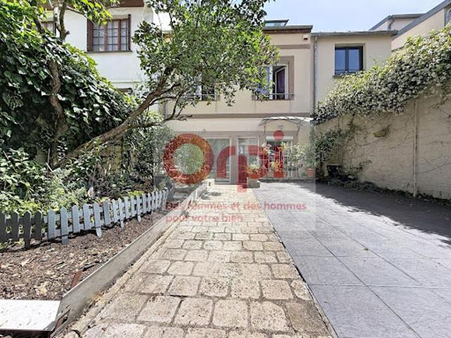 Vente Villa 5 pièces 133 m2 Issy les Moulineaux