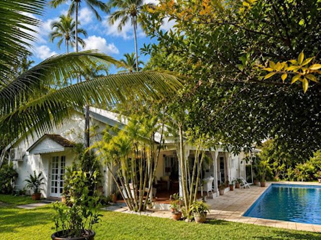 Vente Villa 5 pièces 135 m2 Saint Gilles Les Bains