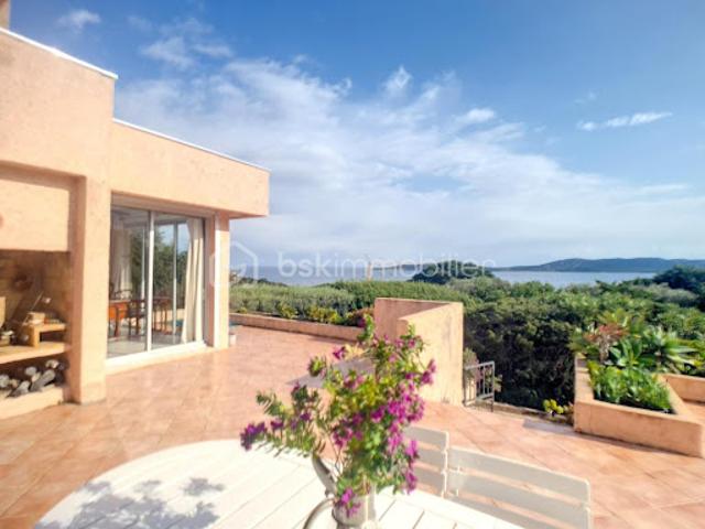 Vente Villa 5 pièces 136 m2 Lecci