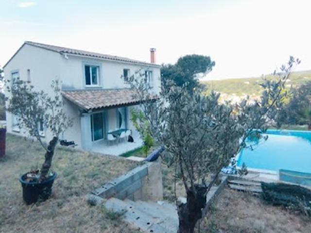 Vente Villa 5 pièces 137.04 m2 Bagnols sur ceze