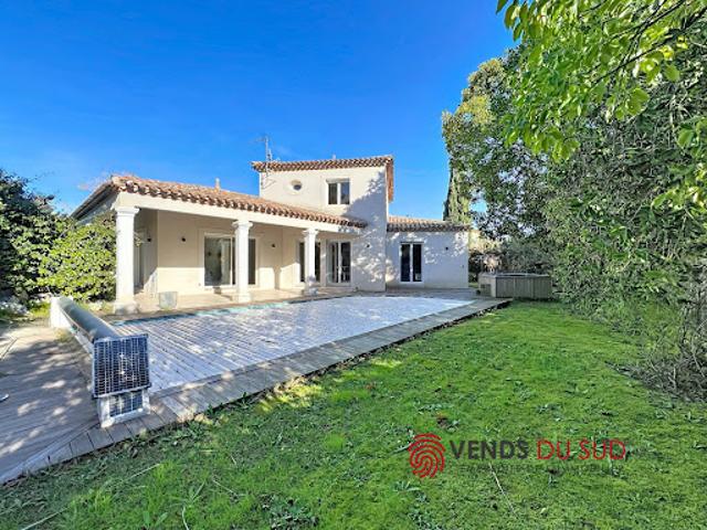 Vente Villa 5 pièces 140 m2 Beziers