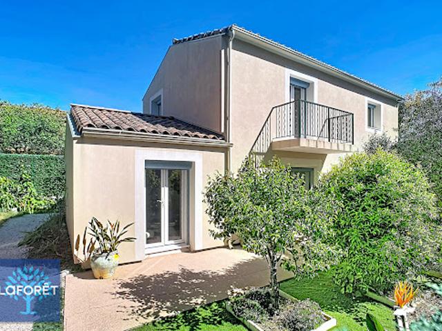 Vente Villa 5 pièces 142 m2 Cannes la bocca