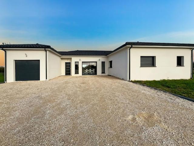 Vente Villa 5 pièces 145 m2 Castelsarrasin