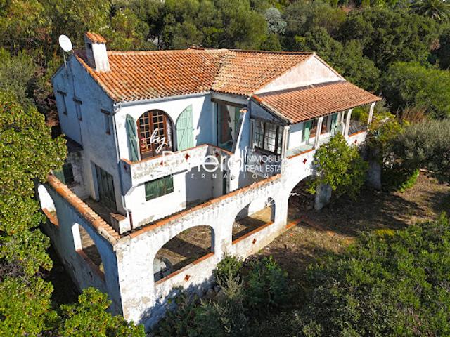 Vente Villa 5 pièces 148 m2 La Croix Valmer