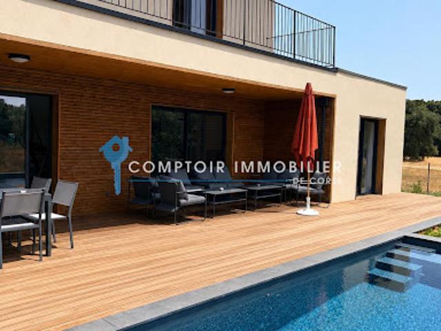 Vente Villa 5 pièces 150 m2 Ghisonaccia