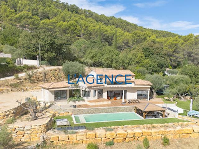 Vente Villa 5 pièces 150 m2 Hyeres