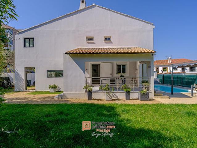 Vente Villa 5 pièces 150 m2 Marseille 8ème