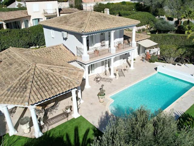 Vente Villa 5 pièces 150 m2 Saint raphael