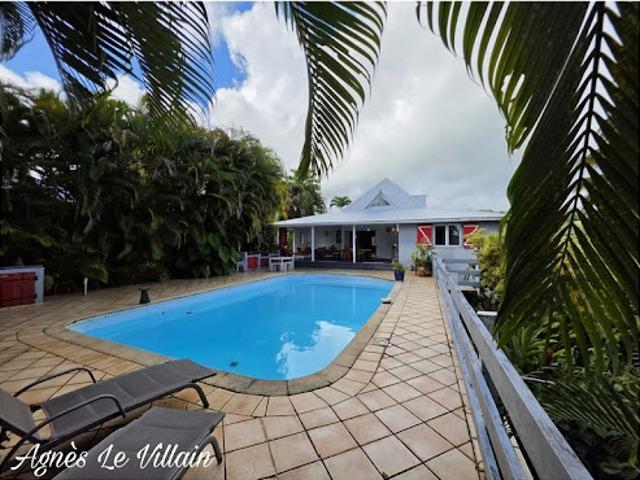 Vente Villa 5 pièces 151 m2 Petit bourg
