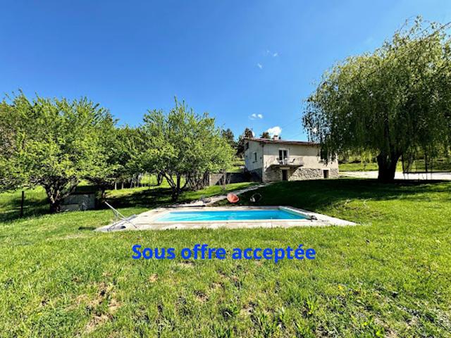 Vente Villa 5 pièces 152 m2 Castellane