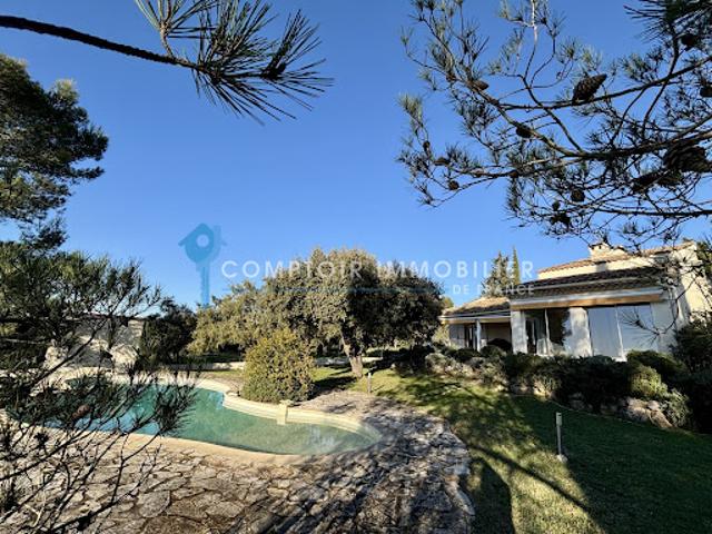 Vente Villa 5 pièces 155 m2 Uzès