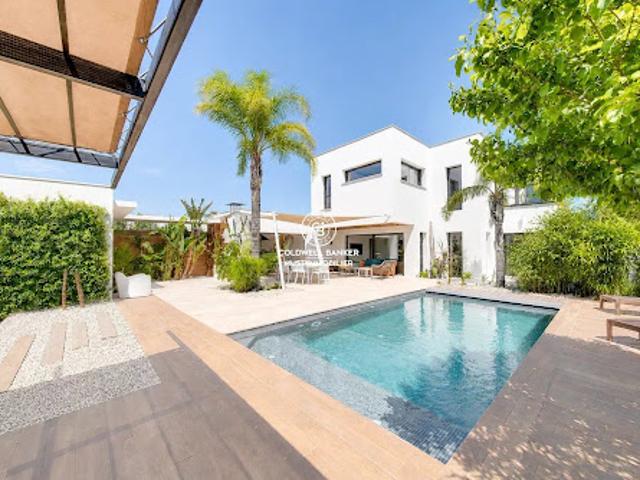 Vente Villa 5 pièces 156 m2 Villeneuve de la Raho