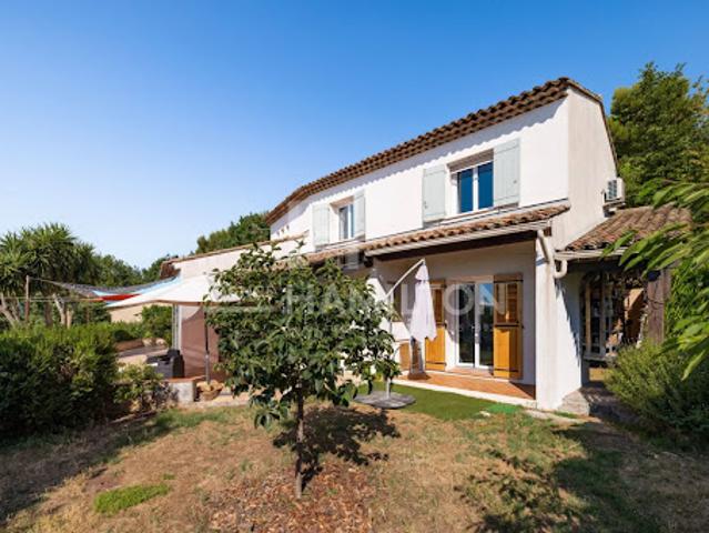 Vente Villa 5 pièces 157 m2 Châteauneuf Grasse