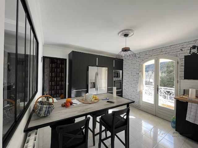 Vente Villa 5 pièces 157 m2 Sumène
