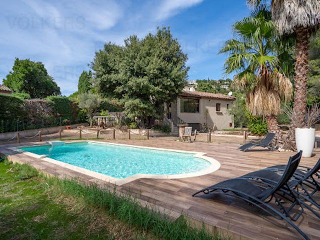 Vente Villa 5 pièces 159 m2 La Croix Valmer