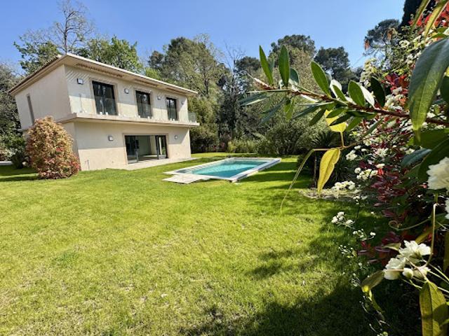 Vente Villa 5 pièces 160 m2 Mougins