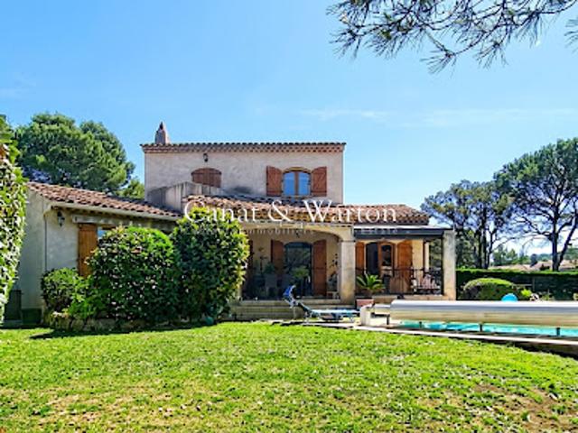 Vente Villa 5 pièces 160 m2 Saint raphael
