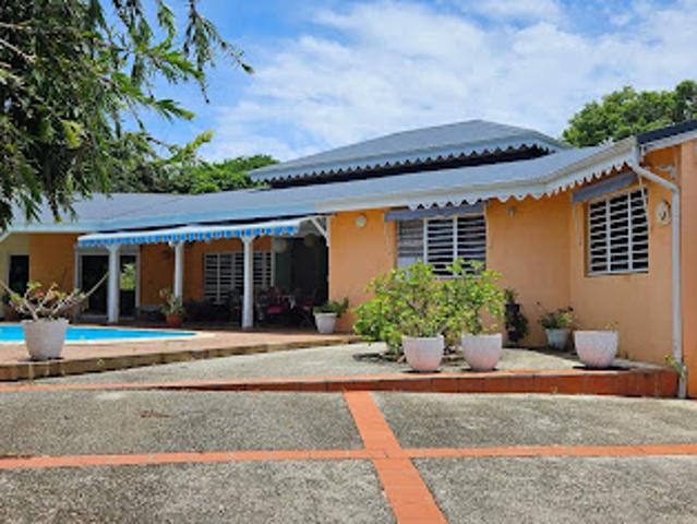 Vente Villa 5 pièces 164 m2 Sainte Anne