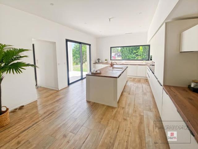 Vente Villa 5 pièces 165 m2 Pennautier