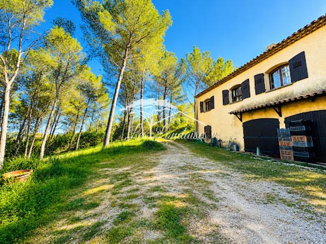 Vente Villa 5 pièces 167 m2 La Londe les Maures